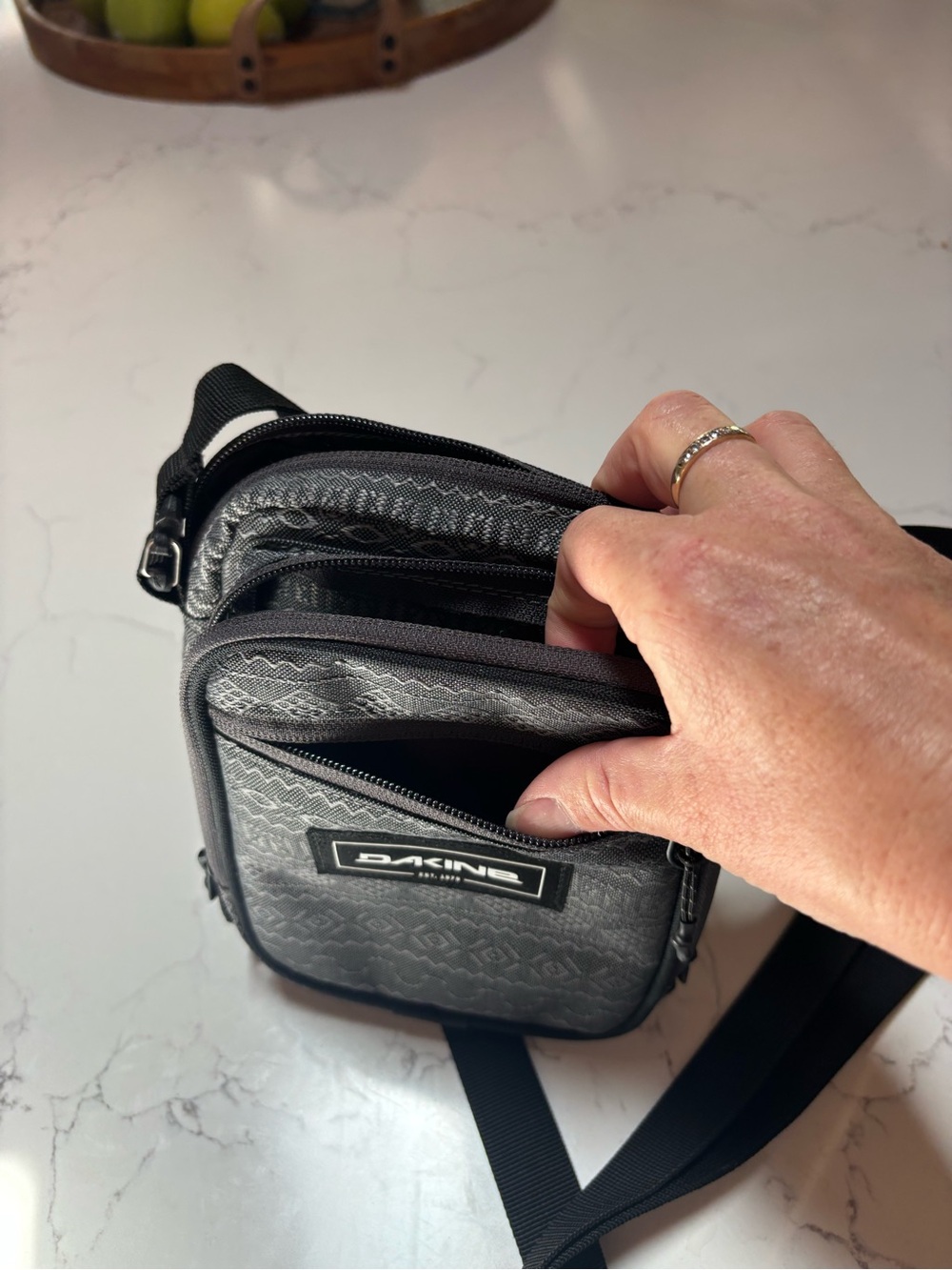 Dakine Black and Gray Patterned Mini Crossbody Bag - Picture 4 of 5
